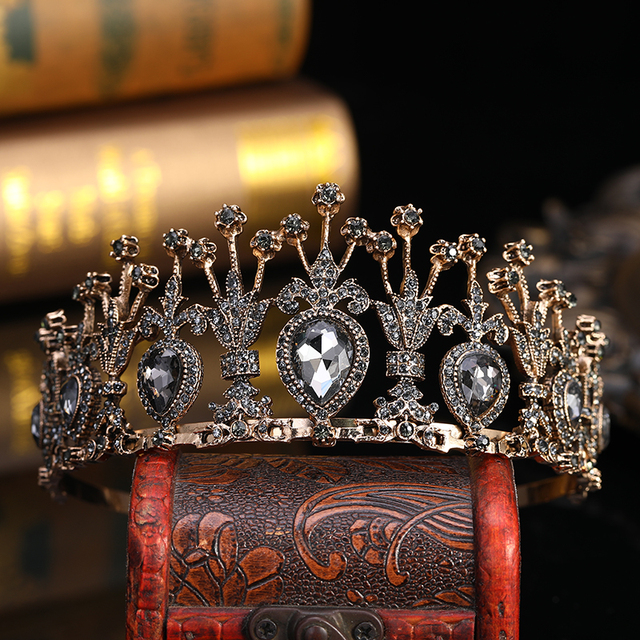 Zestaw biżuterii ślubnej w tureckim stylu: naszyjnik, pierścionek, kolczyki, bransoletka, korona - Wianko - 2