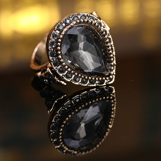 Zestaw biżuterii ślubnej w tureckim stylu: naszyjnik, pierścionek, kolczyki, bransoletka, korona - Wianko - 5