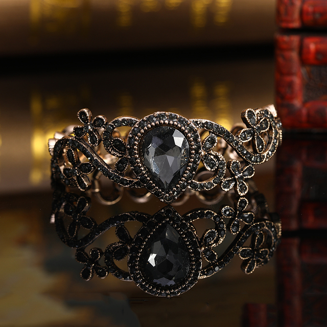 Zestaw biżuterii ślubnej w tureckim stylu: naszyjnik, pierścionek, kolczyki, bransoletka, korona - Wianko - 6