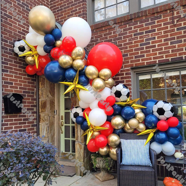 Zestaw balonów piłka nożna Garland Arch - dekoracje urodzinowe dla chłopca w kolorach białym, czarnym, czerwonym i granatowym od Golobs Party - Wianko - 10