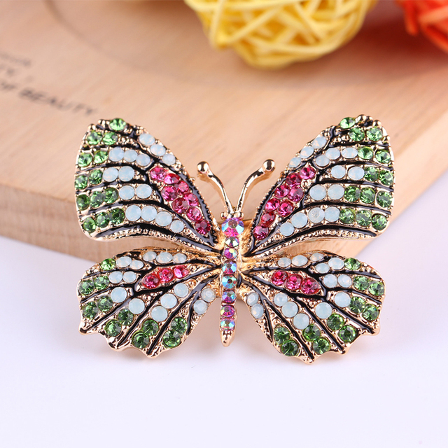 Elegancka broszka motylkowa z kryształkami górskimi - biżuteria wiosenna - Wianko - 4