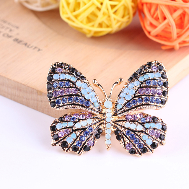 Elegancka broszka motylkowa z kryształkami górskimi - biżuteria wiosenna - Wianko - 7
