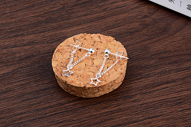 Srebrne wydrążone kolczyki w kształcie serca z pięcioma płaskimi wytłoczeniami na tle minimalistycznej gwiazdy s925 - Wianko - 11