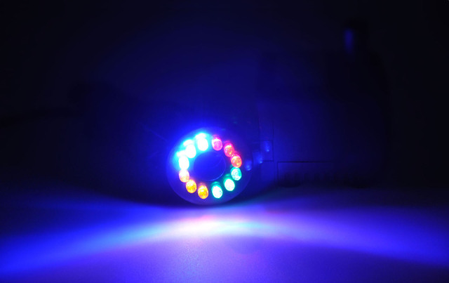 Zatapialny pierścień LED Light z 12 diodami: czerwony, zielony, niebieski, żółty - automatyczna zmiana koloru - Wianko - 3