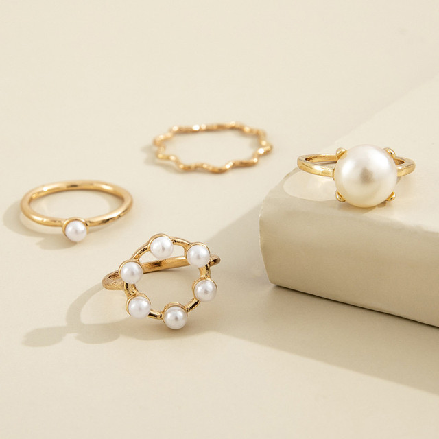Zestaw 4 prostych pierścieni ze złota z geometrycznym wzorem - biżuteria w stylu wesele - dla kobiet - Wianko - 4