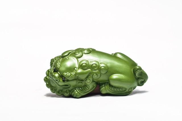 Rzeźba lew z chińską Yixing purpurową gliną - figurka zwierzątko - ozdoba ręcznie wykonana - zestaw herbaty - dekoracja prezent - Wianko - 4