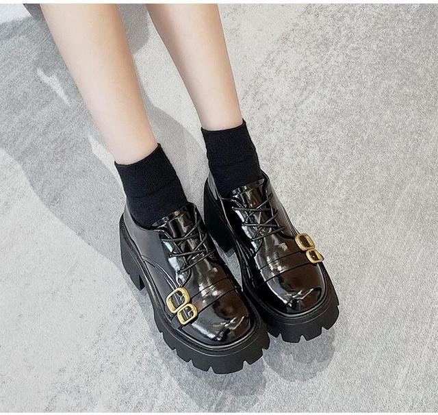 Kobiety: Brytyjskie małe skórzane buty JK na jesień/zimę 2021 - mokasyny na platformie, styl szkolny, rozmiar 33 - Wianko - 4