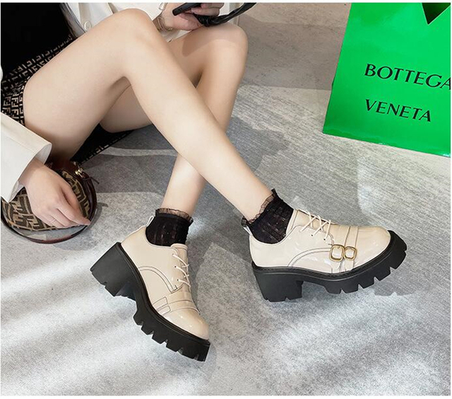 Kobiety: Brytyjskie małe skórzane buty JK na jesień/zimę 2021 - mokasyny na platformie, styl szkolny, rozmiar 33 - Wianko - 14