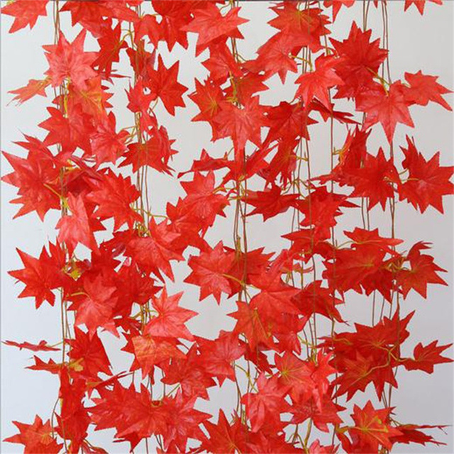 Rattanowy wianek z czerwonymi liśćmi klonu o długości 2.4m - dekoracja do wiszenia na zewnątrz, idealna na jesień i święto dziękczynienia - Wianko - 10