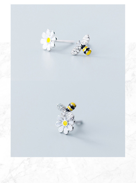 Kolczyki asymetryczne słodka pszczoła Daisy z srebra 925 ze złotym diamentem - Wianko - 10