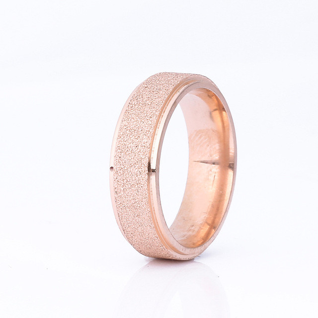 Pierścionek zaręczynowy z najwyższej jakości stali nierdzewnej w kolorze różowego złota/złota/srebra, matowy, dla kobiety i mężczyzny - Wianko - 23