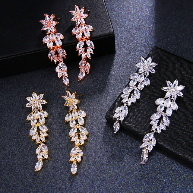 Luksusowe kolczyki z kwiatem cyrkonią i frędzlami dla kobiet - Kryształowe biżuteria ślubna - Wianko - 7