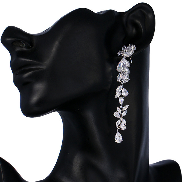 Luksusowe kolczyki z kwiatem cyrkonią i frędzlami dla kobiet - Kryształowe biżuteria ślubna - Wianko - 2