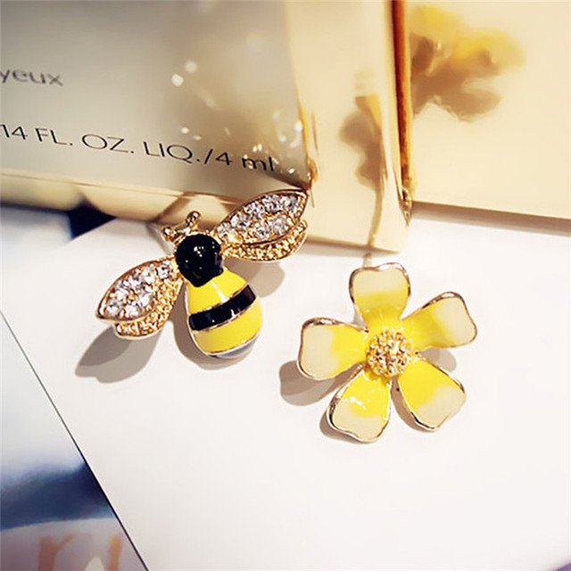 Nowoczesne asymetryczne kolczyki kwiatowe ze ślicznym motywem pszczoły i cyrkoniami - dla kobiet i dziewczyn, biżuteria moda, punk, hurtownia - Wianko - 5