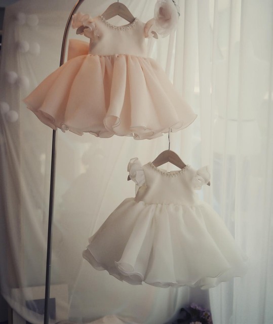 Sukienka dla dziewczynek z długim rękawem - koraliki, kokardka, biała, 1 rok - Wianko - 6