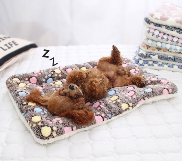 Miękka mata flanelowa dla zwierząt domowych - ciepłe łóżko dla psa i kotów - przenośne łóżko dla małych i dużych pupili - Wianko - 9