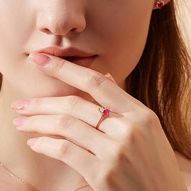 Pierścień koronkowy z czerwonym kryształem w klasycznym kształcie serca, złoty kolor, biżuteria elegancji dla kobiet - Wianko - 4