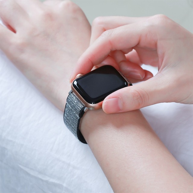 Elastyczny pasek Wearlizer do Apple Watch SE i Apple Watch 6-1, nadgarstek, mężczyzna, kobieta - Wianko - 42