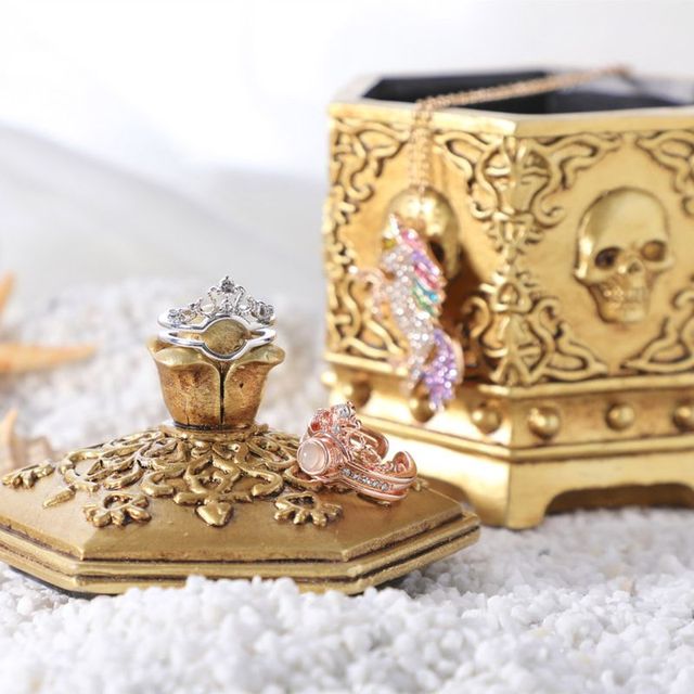 Biżuteria z czaszką w sześciokątnym pudełku - naszyjnik na łańcuszku - Vintage Halloween E65E - Wianko - 6
