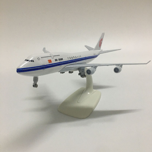 Model odlewany samolotu Airbus A330 JASON TUTU 20cm z Chin. Metalowa replika w skali 1:400 - Wianko - 15