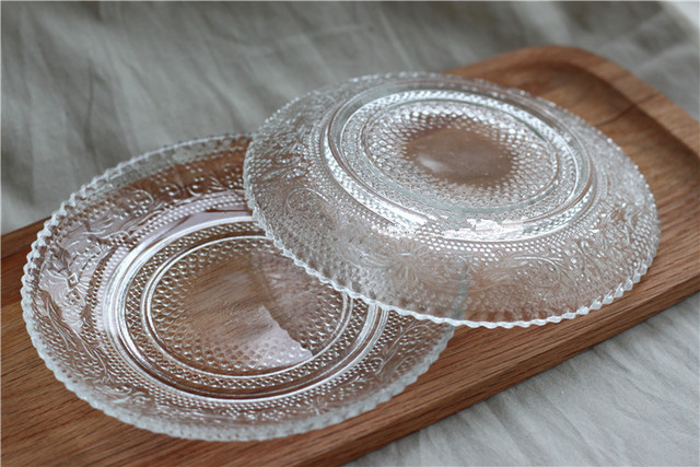 Wytłoczony wzór na szklanym talerzu śniadaniowym o retro romantycznym stylu - Wianko - 3