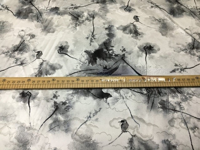 Żakardowa tkanina z nadrukiem cyfrowym - motyw kwiatów wody i ptaków, naturalny jedwab - sukienka cheongsam - Wianko - 15