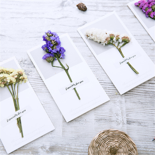 Zestaw 5 sztuk Retro suszonych kwiatowych listów papierowych z ręcznie robioną kopertą i zaproszeniem ślubnym oraz kartką z życzeniami - do pisania - Wianko - 5