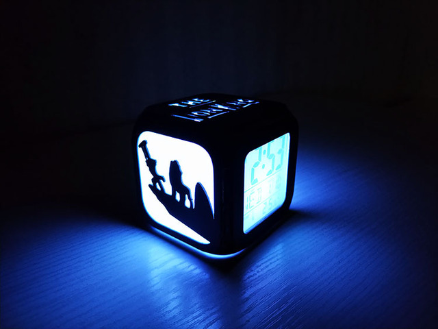 Budzik 3D z lampką nocną i zegarem elektronicznym Las Król Lew do pokoju dziecięcego i sypialni - Wianko - 7