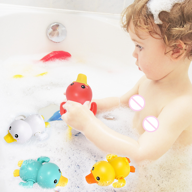 Zabawki do kąpieli dla niemowląt kąpiel dla dzieci bawiące się w wodzie kaczka na łańcuchu mechaniczna mała żółta kaczka wanienka zabawki do pływania - Wianko - 6