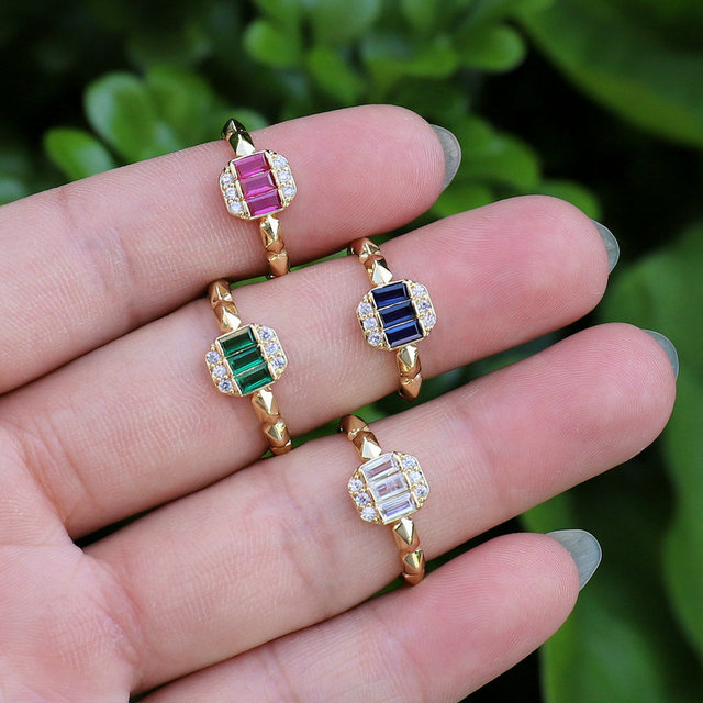 Pozłacane pierścionki z multicolor cyrkonami - 8 sztuk, elegancka i prosta konstrukcja, regulowane dla kobiet - Wianko - 2