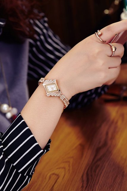 Zegarek damski 2021 Rhinestone z bransoletką ze stali nierdzewnej, kwarcowy luksusowy modowy zegarek sukienka - Wianko - 11