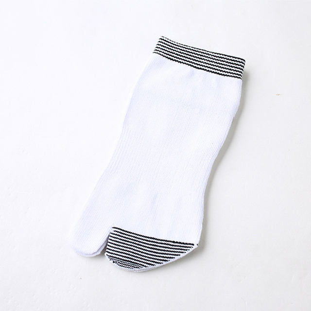 2 pary bawełnianych męskich skarpetek do jogi z podziałem na palce w nowym stylu japońskim: czarne, białe, szare - Wianko - 10