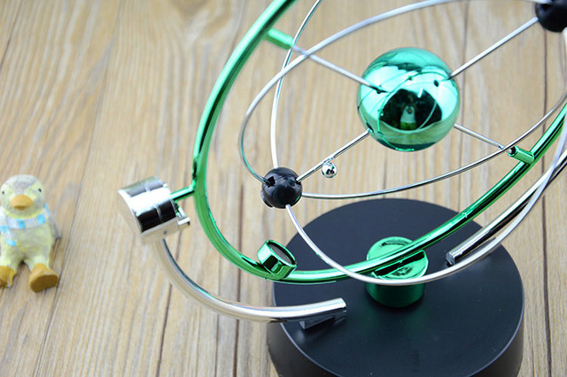 Eleganckie zielone elektryczne wahadło Newtona - dekoracja biurka dla dzieci - Wianko - 8