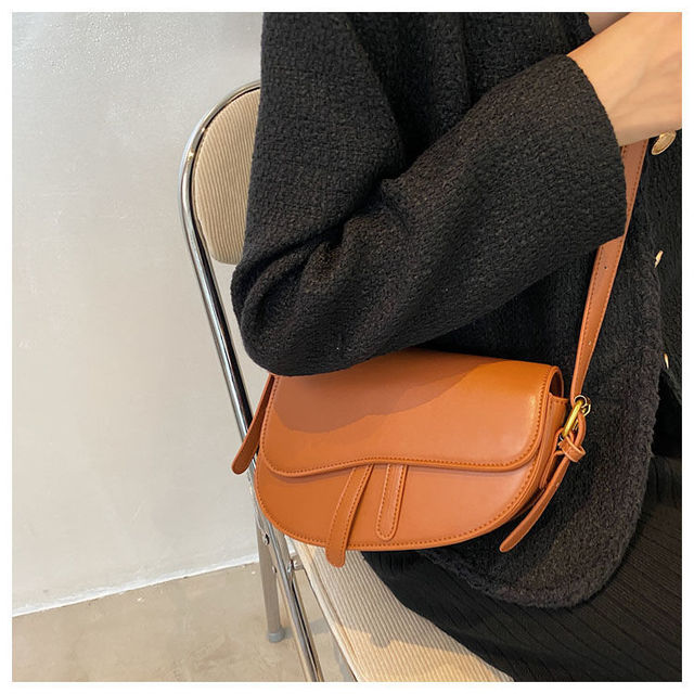 Skórzana torebka listonoszka na ramię dla kobiet w brązowym kolorze - Trend 2021 luksusowy projektant - Wianko - 8