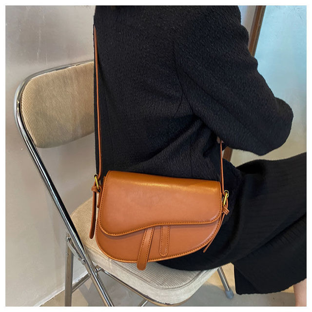 Skórzana torebka listonoszka na ramię dla kobiet w brązowym kolorze - Trend 2021 luksusowy projektant - Wianko - 7