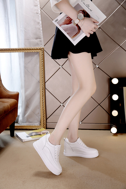 Białe skórzane buty platformowe z ukrytymi obcasami i grubym gumowym podeszwą dla kobiet - Wianko - 14