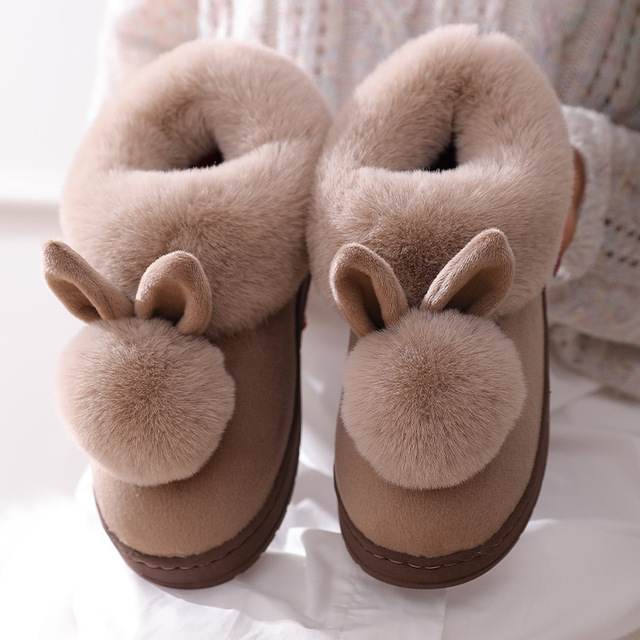 Puszyste kapcie zimowe z uszami królika - ciepłe buty damskie, przesłodkie klapki pluszowe - Wianko - 4