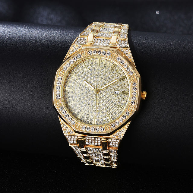 Luksusowy zegarek damski z diamentami i złotą tarczą - Wianko - 5