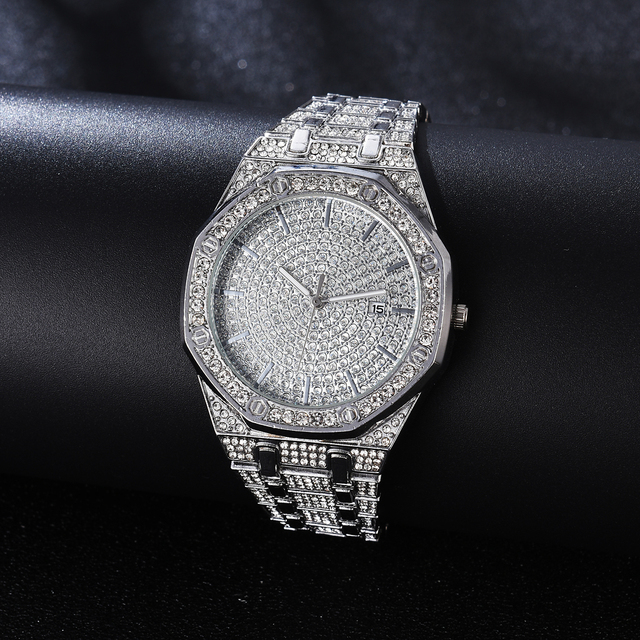 Luksusowy zegarek damski z diamentami i złotą tarczą - Wianko - 6