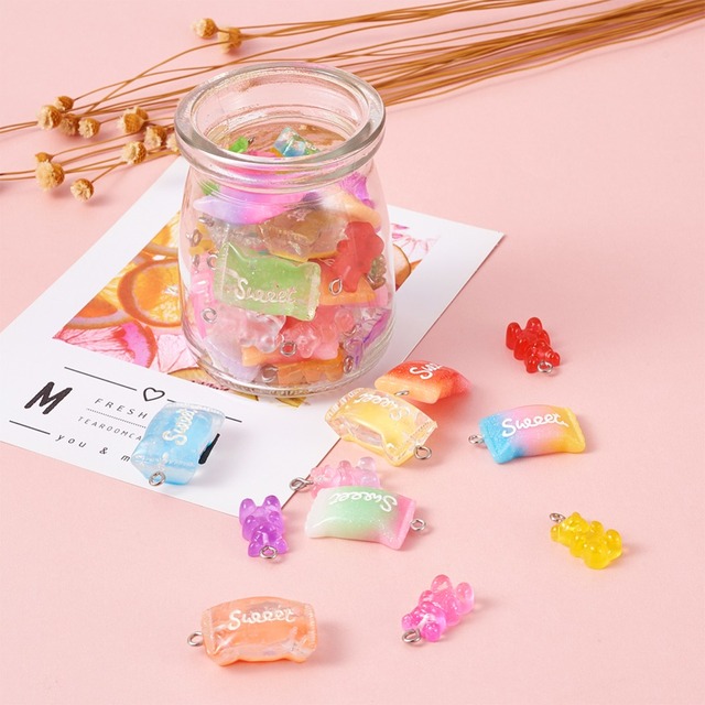 Wisiorek niedźwiedź charms cukierki 64 sztuki słodkie cukierki cukier z żywicy z Glitter do tworzenia biżuterii w wielu kolorach - Wianko - 6