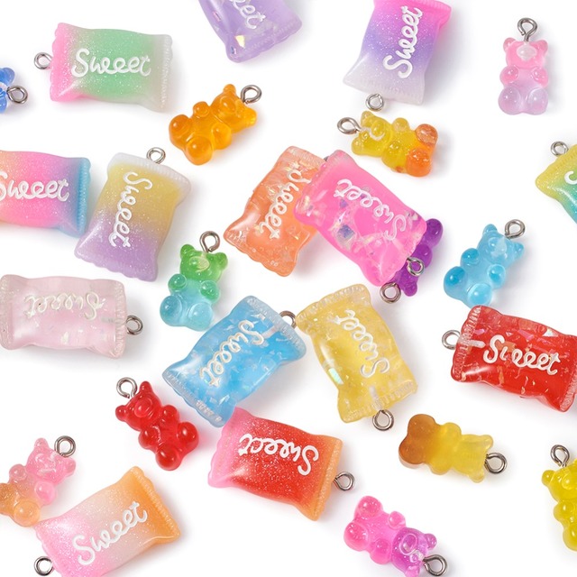 Wisiorek niedźwiedź charms cukierki 64 sztuki słodkie cukierki cukier z żywicy z Glitter do tworzenia biżuterii w wielu kolorach - Wianko - 4