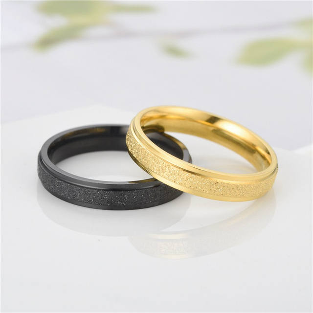 Duży, zakrzywiony pierścień z różowego złota ze stali nierdzewnej o matowym wykończeniu, 6mm szerokości, prosty typ geometryczny, dla kobiet - Wianko - 6