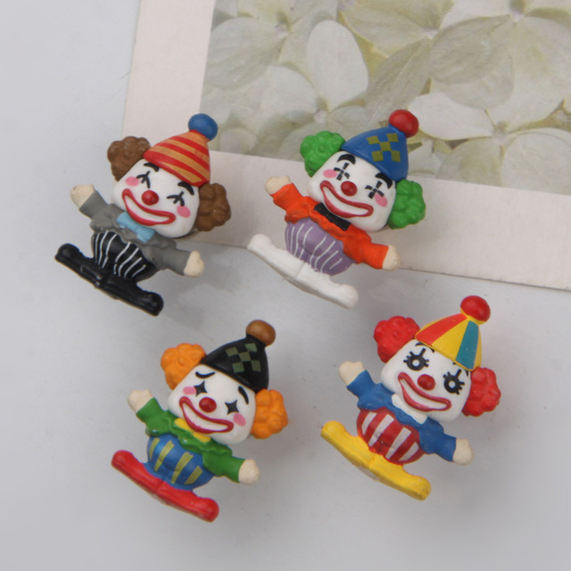 Magnesy na lodówkę Cartoon Clown Kawaii - kreatywne lalki miniaturowe ozdoby - Wianko - 9