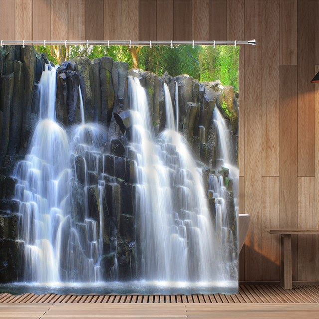 Tytuł: Zasłona prysznicowa drukowana z motywem krajobrazu lasu z wodospadem - Wianko - 5