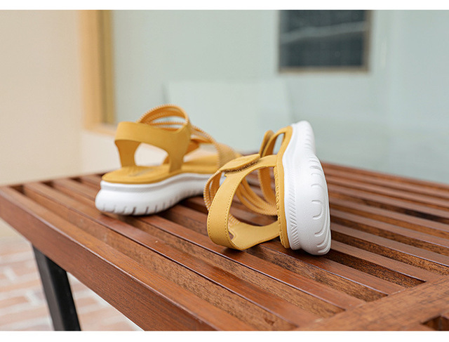Damskie sandały platformowe na płaskim obcasie, wygodne, casualowe - projektant, plażowe, wystający palec - Wianko - 30