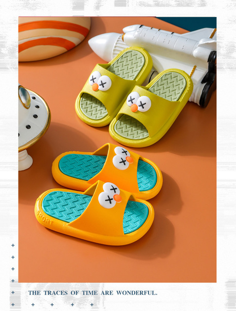 Letnie kapcie dziecięce z antypoślizgową, miękką podeszwą - sandały kąpielowe dla chłopców i dziewcząt - Wianko - 14