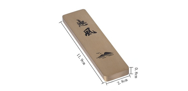 Mosiądz waga papieru z kaligrafią na Xuan papierze - ozdoba do biura - Wianko - 2