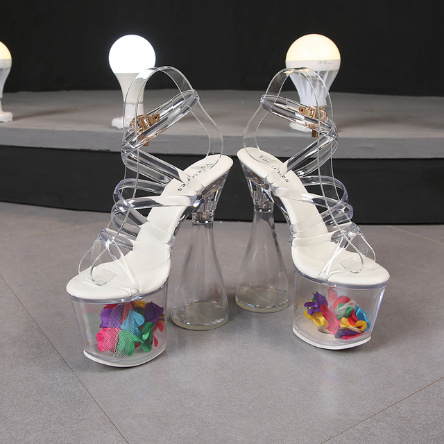 Platformy sandały damskie 2022 - nowoczesny design, lekkie, świecące i przezroczyste, wysokie obcasy - Wianko - 23
