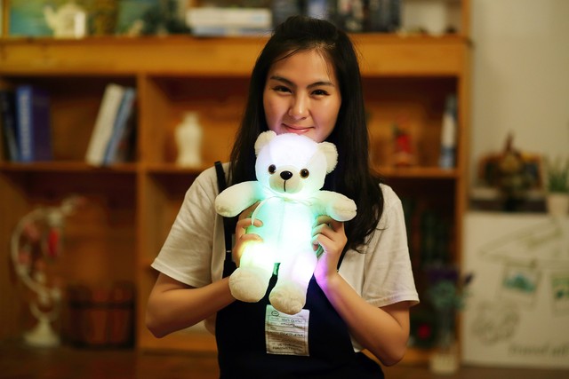 30cm pluszowy miś z podświetlanymi LED, idealny prezent dla dziecka - Wianko - 16