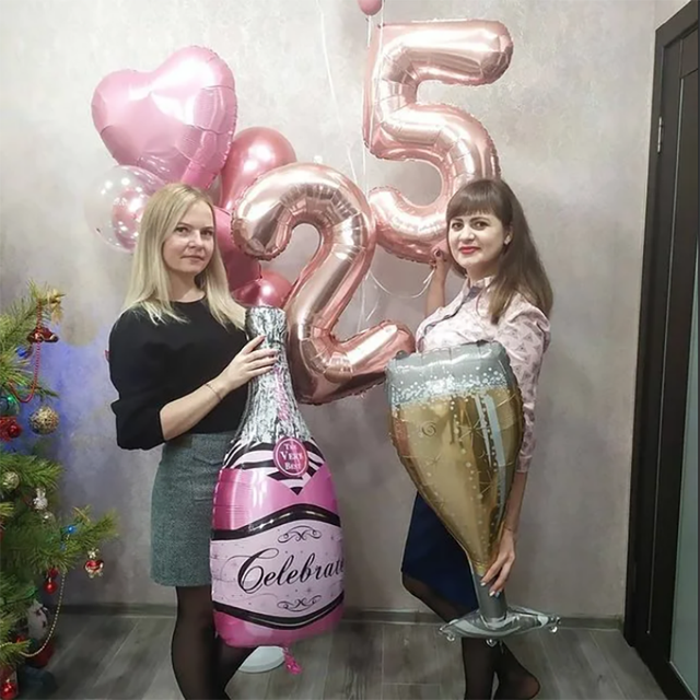 Różowa butelka na szampana z balonem urodzinowym - doskonała dekoracja na rocznicę, ślub, walentynki - Wianko - 6